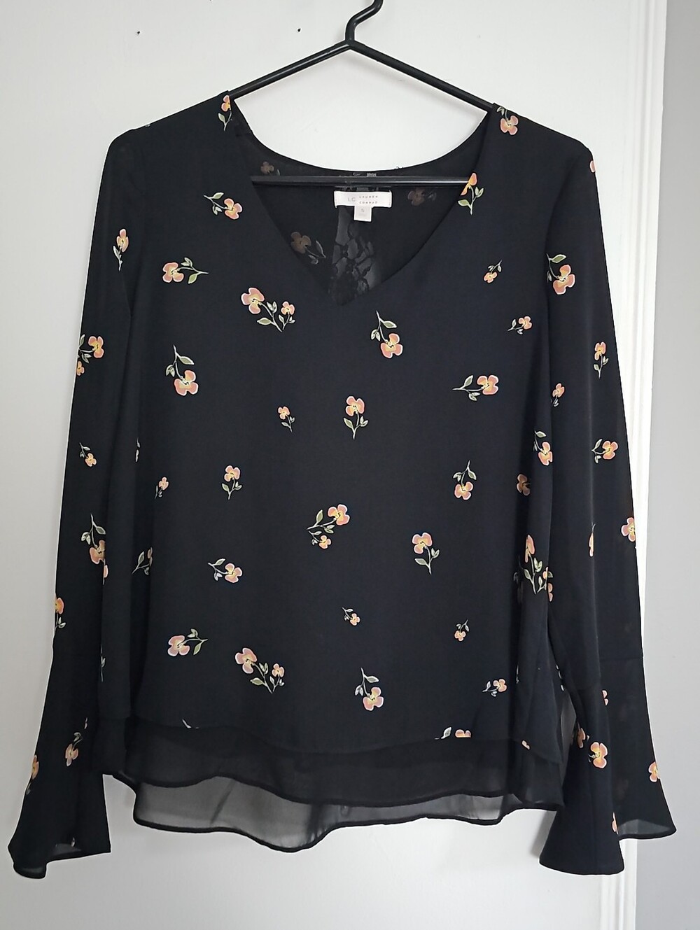 Like New Lauren Conrad flared sleeve shirt, black floral S